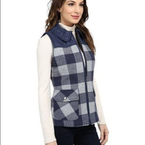 Pendleton Double Time Reverisible  Plaid Vest Q